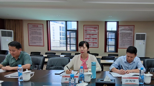 1622105064879553.jpg 萬年縣副縣長李火秀光臨我司參觀交流6003.jpg