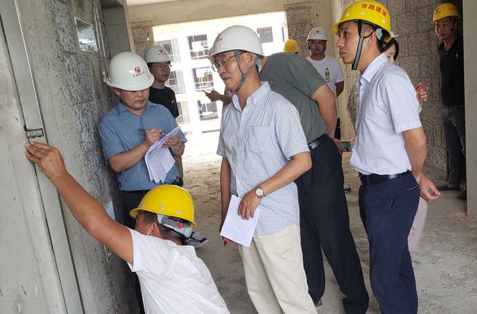 1626137245473142.jpg 房玲明蒞臨天祥項目開展二季度安全質(zhì)量進度檢查6912.jpg