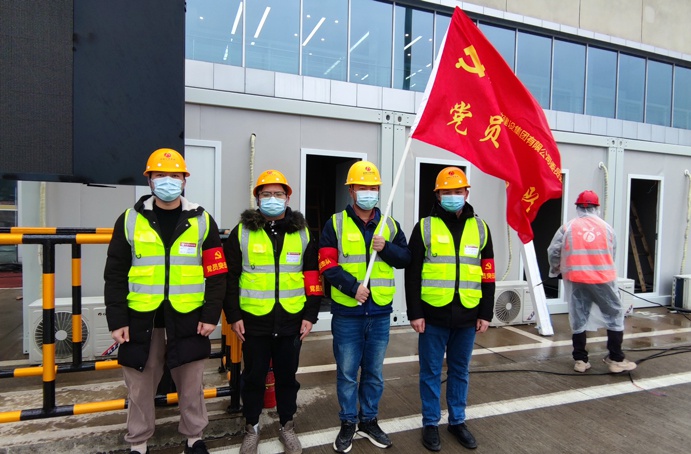 1648339105427870.jpg 南昌市政建設(shè)集團黨旗在項目一線高高飄揚6912.jpg