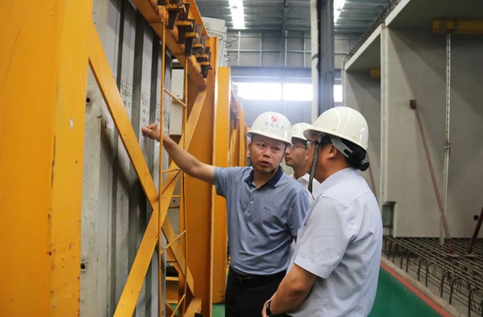 南昌縣人大常委會(huì)副主任王光華到市政遠(yuǎn)大公司開展優(yōu)化營商環(huán)境暨“護(hù)航行動(dòng)”走訪 南昌縣人大常委會(huì)副主任王光華到市政遠(yuǎn)大公司開展優(yōu)化營商環(huán)境暨“護(hù)航行動(dòng)”走訪