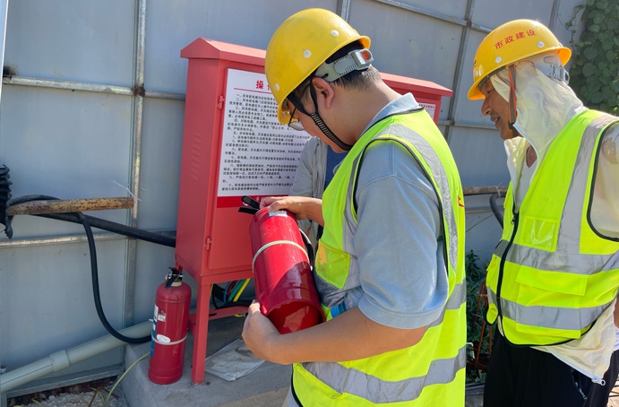 南昌市政建設(shè)各在建項(xiàng)目開(kāi)展安全隱患大排查