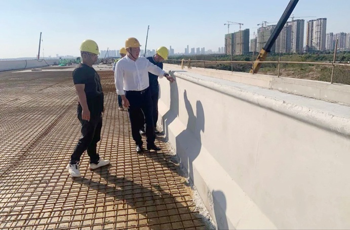 南昌市政建設集團徐旭深入小藍大道快速化新建工程項目調(diào)研 南昌市政建設集團徐旭深入小藍大道快速化新建工程項目調(diào)研