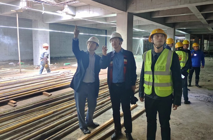 黨委副書(shū)記、總經(jīng)理王海龍深入唐人科技產(chǎn)業(yè)園項(xiàng)目檢查指導(dǎo)