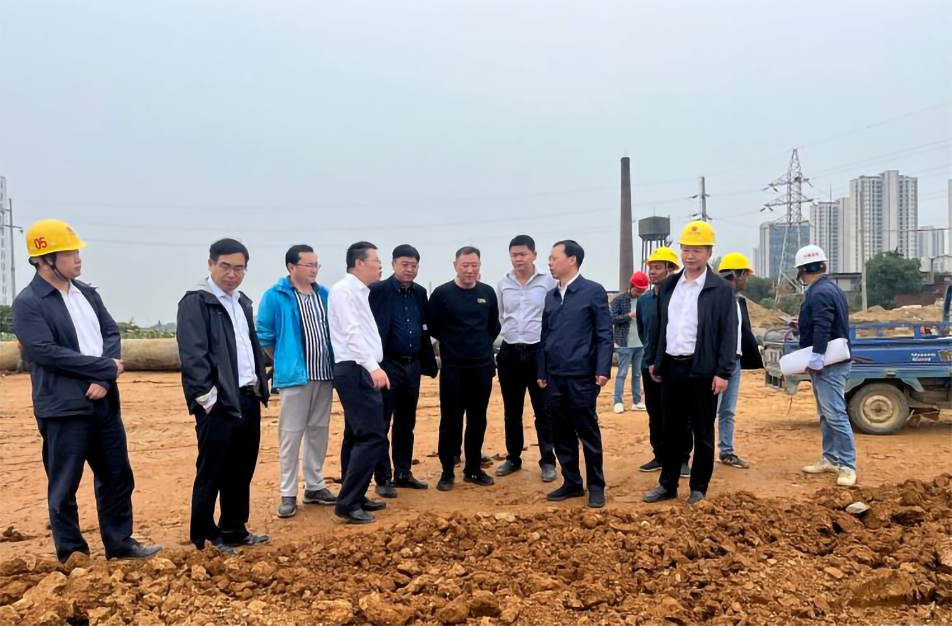 萬義輝到秦坊安置房、杭州路項(xiàng)目調(diào)研