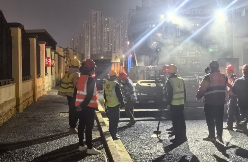 奮戰(zhàn)四季度南昌市政建設(shè)全力以赴搶抓項(xiàng)目建設(shè)進(jìn)度 奮戰(zhàn)四季度南昌市政建設(shè)全力以赴搶抓項(xiàng)目建設(shè)進(jìn)度