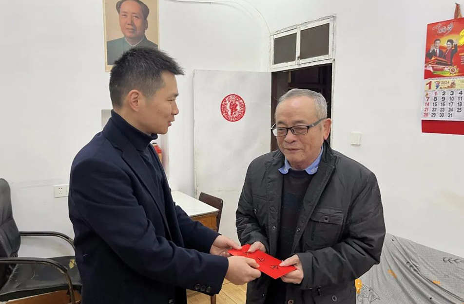 南昌市政建設(shè)集團(tuán)開展2024年春節(jié)“送溫暖”走訪慰問行動 南昌市政建設(shè)集團(tuán)開展2024年春節(jié)“送溫暖”走訪慰問行動